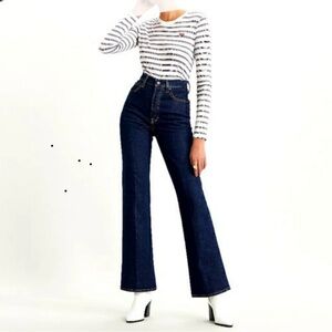 Levi’s Ribcage Boot Size 27